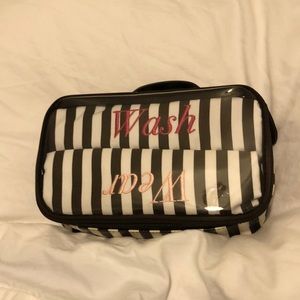 Henri Bendel travel laundry bags wash wear clear pouch set